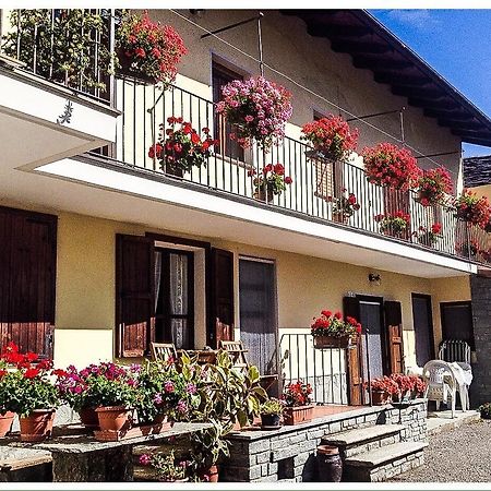 Agriturismo La Grange Pont-Saint-Martin Ngoại thất bức ảnh