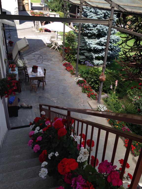 Agriturismo La Grange Pont-Saint-Martin Ngoại thất bức ảnh